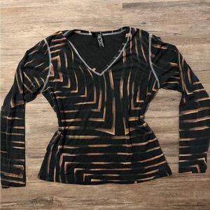 Elegant Black and Brown Women's Long Sleeve Top
